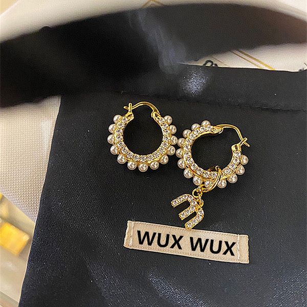 design jewelry miao 2021 new pearl diamond studded circle irregular letter m pendant earrings women's light luxury, Golden
design jewelry miao 2021 new pearl diamond studded circle irregular letter m pendant earrings women's light luxury, Golden