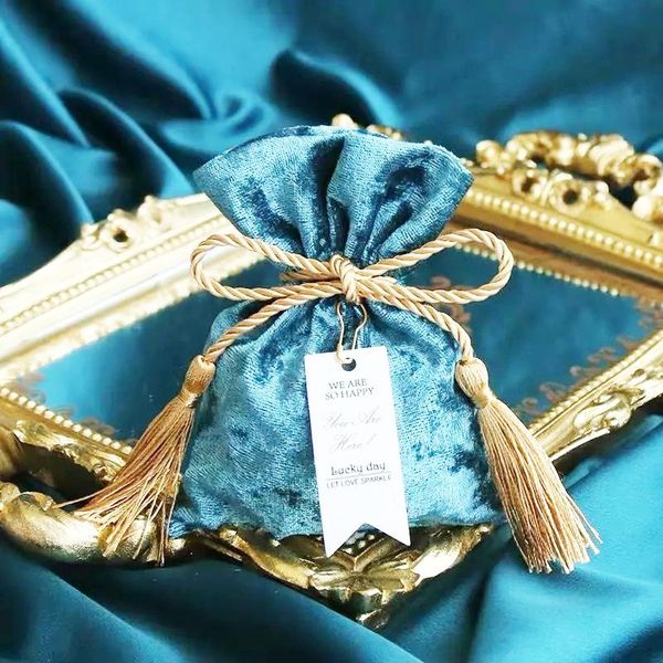 gift wrap chinese style candy bag wedding storage flannelette material packing party supplies store small items
gift wrap chinese style candy bag wedding storage flannelette material packing party supplies store small items