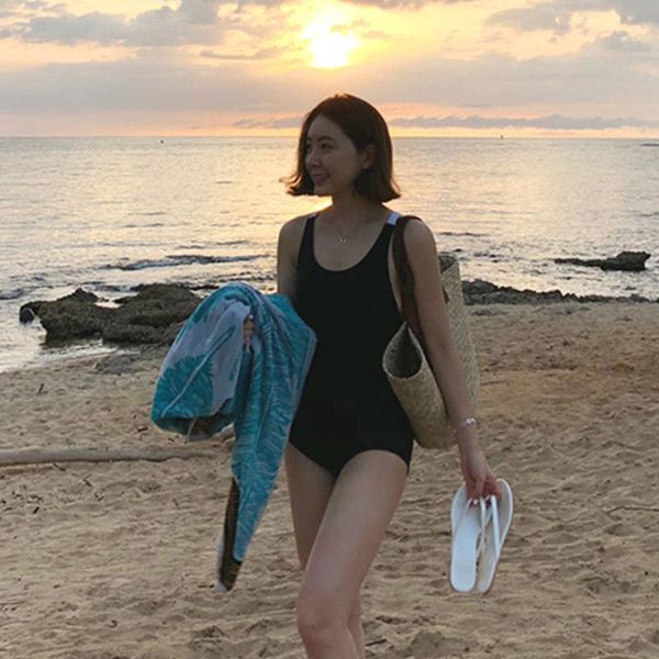 one-piece suits korean style one piece swimwear bandage padded swimsuit bathing suit monokini 2021 beach
one-piece suits korean style one piece swimwear bandage padded swimsuit bathing suit monokini 2021 beach