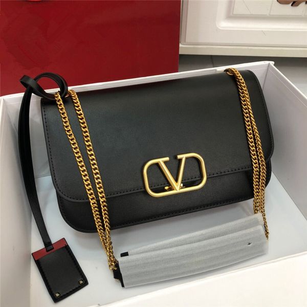 luxury star in the same style letter buckle chain small square bag single shoulder slant span women's bag bag de luxe femme
luxury star in the same style letter buckle chain small square bag single shoulder slant span women's bag bag de luxe femme