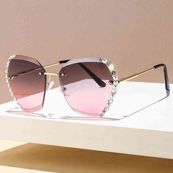 designer sunglasses fashion polygon rimless women luxury brand sun glasses female diamond metal frameless gradient oculos de sol, White;black
designer sunglasses fashion polygon rimless women luxury brand sun glasses female diamond metal frameless gradient oculos de sol, White;black