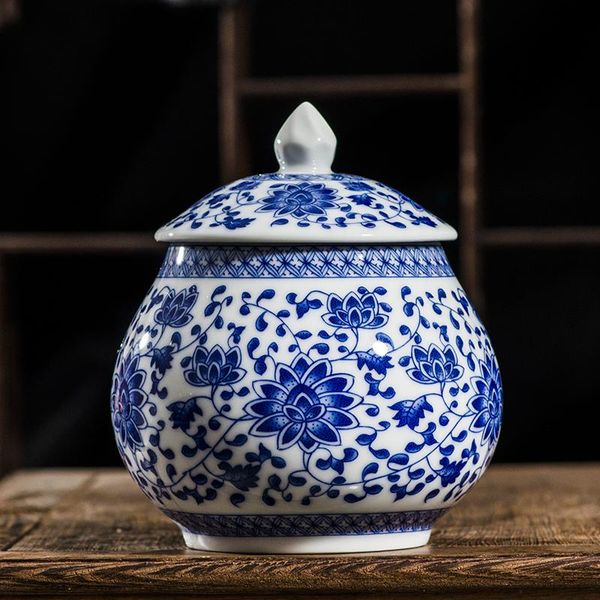 vases traditional chinese style classic jingdezhen 250gtea caddy box white and blue porcelain sealed tea jar storage canister
vases traditional chinese style classic jingdezhen 250gtea caddy box white and blue porcelain sealed tea jar storage canister