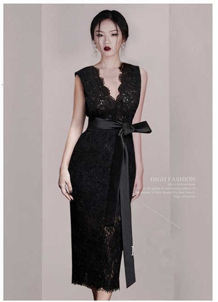 luxury party evening dress 2021 summer sleevels temperament lace v-neck celebrity slim net red, White;pink
luxury party evening dress 2021 summer sleevels temperament lace v-neck celebrity slim net red, White;pink