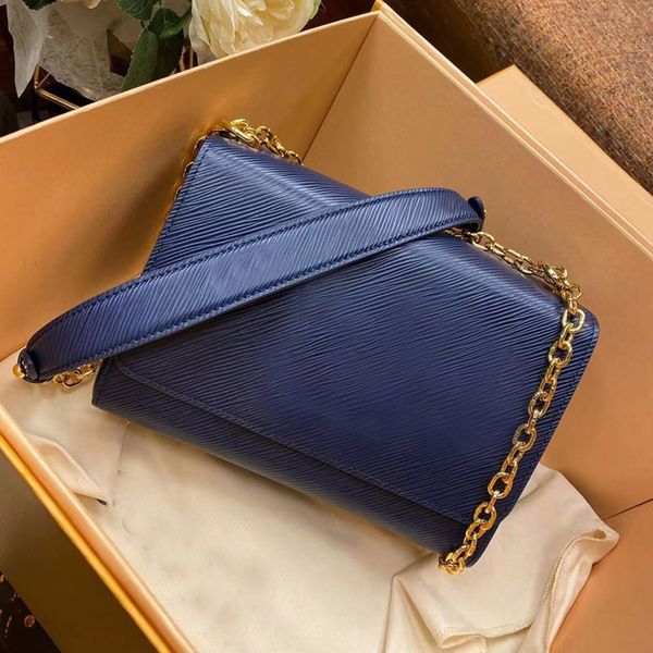 luxurys designers bags 2021women real leather crossbody fashion shoulder handbags tote clutch cross body purse messenger cosmetic bag for pa
luxurys designers bags 2021women real leather crossbody fashion shoulder handbags tote clutch cross body purse messenger cosmetic bag for pa