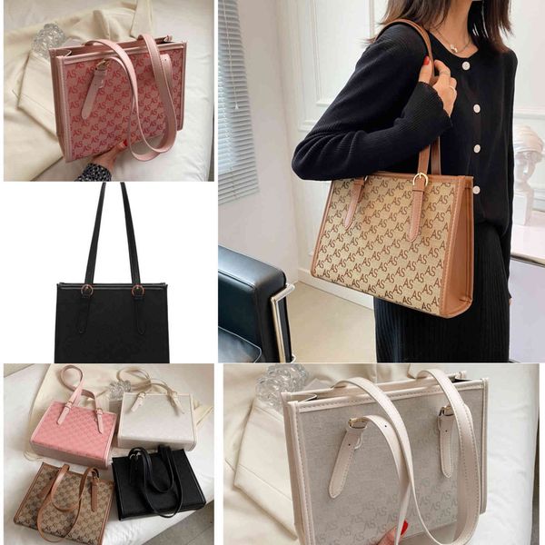 design bag for women new fashion large capacity shoulder bag advanced underarm tote purses outlet
design bag for women new fashion large capacity shoulder bag advanced underarm tote purses outlet