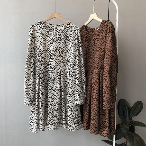 casual dresses nice spring women leopard print dress o-collar mini vintage oversize style loose elegant vestidos, Black;gray
casual dresses nice spring women leopard print dress o-collar mini vintage oversize style loose elegant vestidos, Black;gray