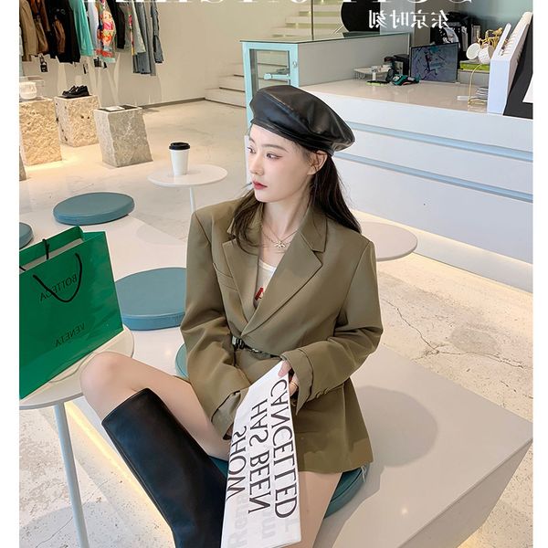 luxury women's jackets tokyo time casual coat women's spring and autumn 2021 thin small suit dign sense, Black;brown
luxury women's jackets tokyo time casual coat women's spring and autumn 2021 thin small suit dign sense, Black;brown