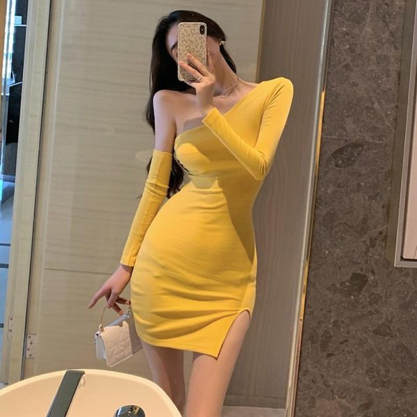 casual dresses feels inclined shoulder unilateral sleeve split package hip web celebrity cultivate morality dress is female, Black;gray
casual dresses feels inclined shoulder unilateral sleeve split package hip web celebrity cultivate morality dress is female, Black;gray