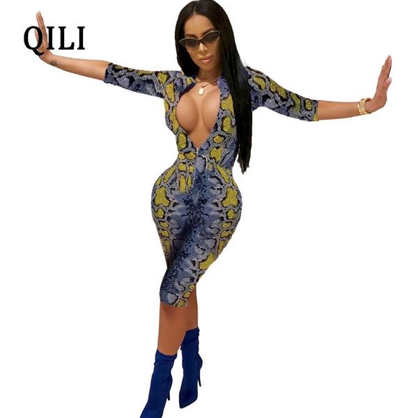 women's jumpsuits & rompers qili 2021 women half sleeve jumpsuit plus size deep v neck print zipper bodycon romper woman playsuits, Black;white
women's jumpsuits & rompers qili 2021 women half sleeve jumpsuit plus size deep v neck print zipper bodycon romper woman playsuits, Black;white