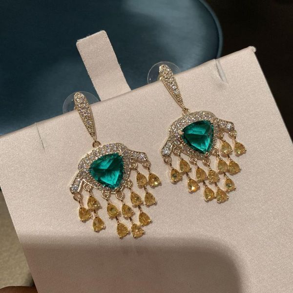 dangle & chandelier exquisite temperament with green diamonds, zircon and yellow diamonds water droplets tassels short earrings women, Silver
dangle & chandelier exquisite temperament with green diamonds, zircon and yellow diamonds water droplets tassels short earrings women, Silver