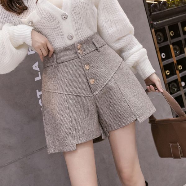 women's autumn winter shorts high waist woollen wide leg woolen female loose elegant warm thick 338c 210420, White;black
women's autumn winter shorts high waist woollen wide leg woolen female loose elegant warm thick 338c 210420, White;black