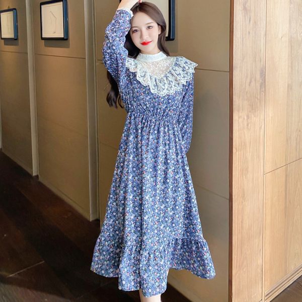 2021 spring floral sleeve printed long feminine lace chiffon slices korean dress sweet boho dressed in bathrobe, Black;gray
2021 spring floral sleeve printed long feminine lace chiffon slices korean dress sweet boho dressed in bathrobe, Black;gray