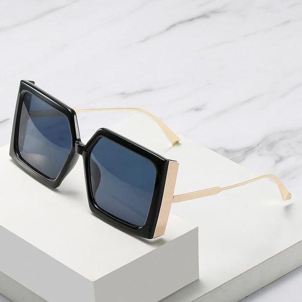 sunglasses 2021 oversized square for women men metal big frame gradient sun glasses female summer shades uv400, White;black
sunglasses 2021 oversized square for women men metal big frame gradient sun glasses female summer shades uv400, White;black