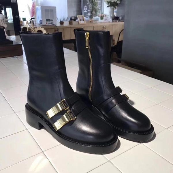 boots 2021 est arrival women black chian boot springs metal buckle flat female winter short booties comfort shoe zipper 
boots 2021 est arrival women black chian boot springs metal buckle flat female winter short booties comfort shoe zipper