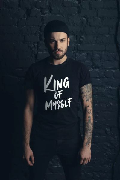 t-shirt king of myself favourite failure depression spells stress casper, White;black
t-shirt king of myself favourite failure depression spells stress casper, White;black