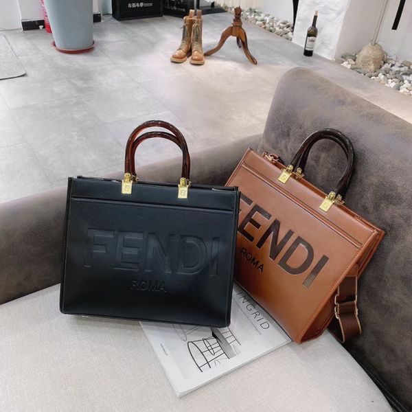 2021 new foreign style large capacity commuter tote niche design temperament goddess single shoulder high-end bag crossbody bag ysj
2021 new foreign style large capacity commuter tote niche design temperament goddess single shoulder high-end bag crossbody bag ysj