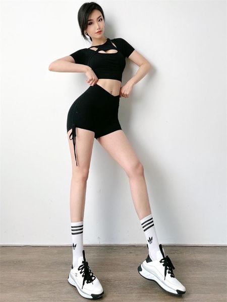 women's shorts 2021 summer in europe and the cycling female sports fitness capris high waist buttock peach draw string moveme, White;black
women's shorts 2021 summer in europe and the cycling female sports fitness capris high waist buttock peach draw string moveme, White;black