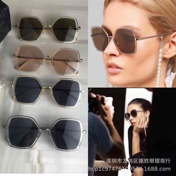 20 star net red same xiaoxiang ch4262 pearl chain large frame sunglasses women's light frameless, White;black
20 star net red same xiaoxiang ch4262 pearl chain large frame sunglasses women's light frameless, White;black