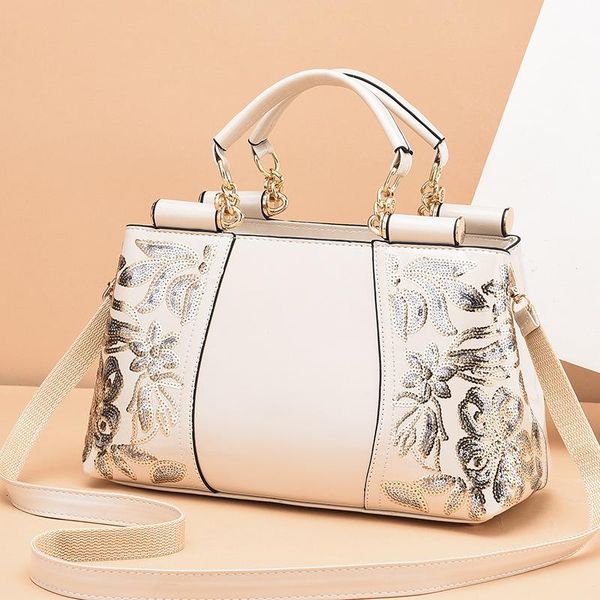 nieuwe dame schoudertas modetrend ontwerper handtas messenger bag hoge kwaliteit / meisje shoulder bags
nieuwe dame schoudertas modetrend ontwerper handtas messenger bag hoge kwaliteit / meisje shoulder bags