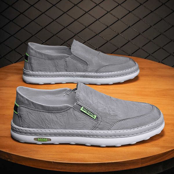 old beijing cloth shoes summer thin lazy one foot casual men's light breathable doudou board
old beijing cloth shoes summer thin lazy one foot casual men's light breathable doudou board