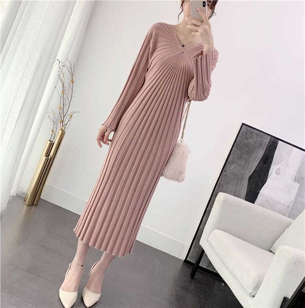 casual dresses knitted autumn dress over the knee long temperament goddess fan sweater winter vk86, Black;gray
casual dresses knitted autumn dress over the knee long temperament goddess fan sweater winter vk86, Black;gray