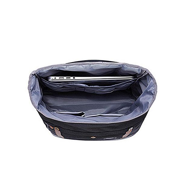 backpack nylon texture large capacity outdoor travel commuting for men korean concise style 
backpack nylon texture large capacity outdoor travel commuting for men korean concise style