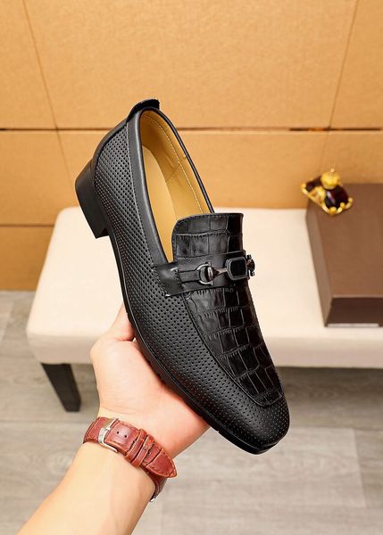 2022 men formal slip on genuine leather officer business dress shoes mens snakeskin professional oxfords brand party wedding flat shoes size, Black
2022 men formal slip on genuine leather officer business dress shoes mens snakeskin professional oxfords brand party wedding flat shoes size, Black