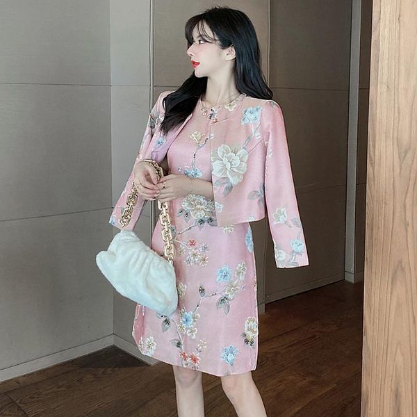 ethnic clothing 2021 autumn and winter retro temperament young heavy industry beaded diamond two-piece cheongsam improved version dress fema, Red
ethnic clothing 2021 autumn and winter retro temperament young heavy industry beaded diamond two-piece cheongsam improved version dress fema, Red