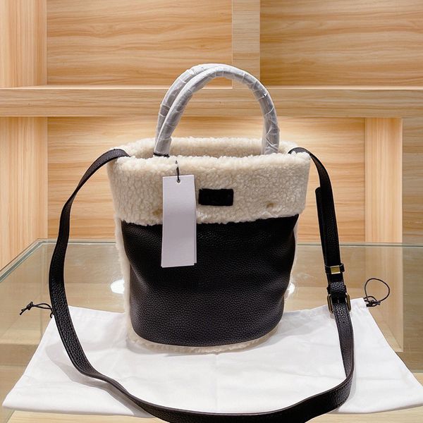 tote bag designer crossbody handbags shoulder bags handbag luxury totes artwork fashion brand genuine leather high-quality with original box
tote bag designer crossbody handbags shoulder bags handbag luxury totes artwork fashion brand genuine leather high-quality with original box