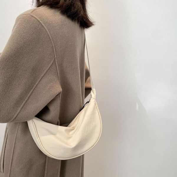 shoulder bags women's nylon sling bag neutral large capacity fashion street crossbody travel messenger versatile purses
shoulder bags women's nylon sling bag neutral large capacity fashion street crossbody travel messenger versatile purses