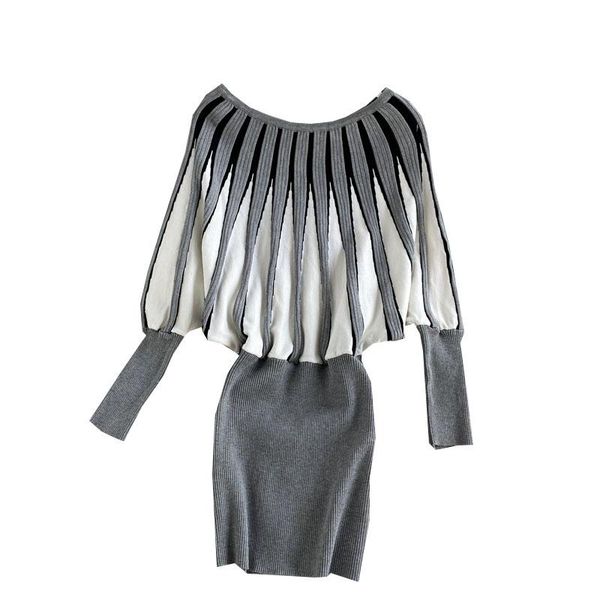 autumn/winter korean loose thin bat sleeves o-neck knitted dress bag hip bottom fashion temperament ol office lady dresses casual, Black;gray
autumn/winter korean loose thin bat sleeves o-neck knitted dress bag hip bottom fashion temperament ol office lady dresses casual, Black;gray