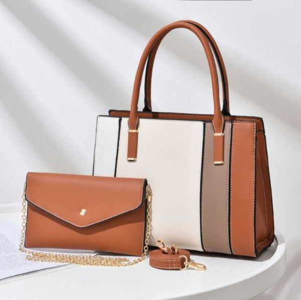 evening bags designer women's handbag fashion splicing messenger bag large capacity shoulder high quality
evening bags designer women's handbag fashion splicing messenger bag large capacity shoulder high quality