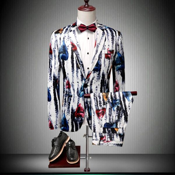men white pattern style suit with pant 2021 famouse designers us latest coat design fashion one button jackets 2pcs/set #909 men's suit, White;black
men white pattern style suit with pant 2021 famouse designers us latest coat design fashion one button jackets 2pcs/set #909 men's suit, White;black
