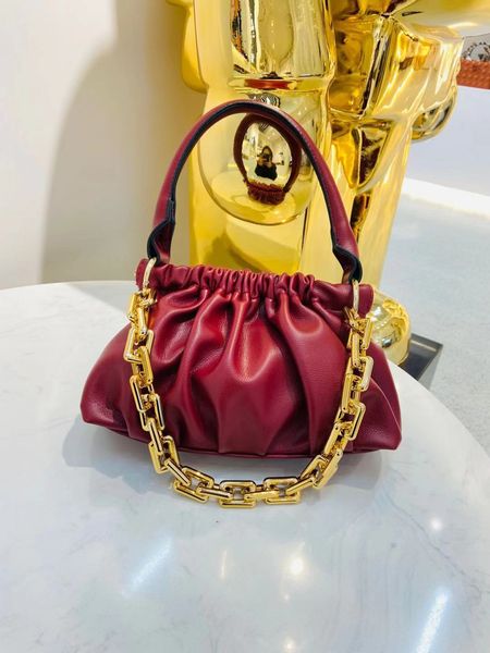 2021 bag party star style shoulder messenger crossbody mini women hand fashion bags handbags handbag beauty 18-132
2021 bag party star style shoulder messenger crossbody mini women hand fashion bags handbags handbag beauty 18-132