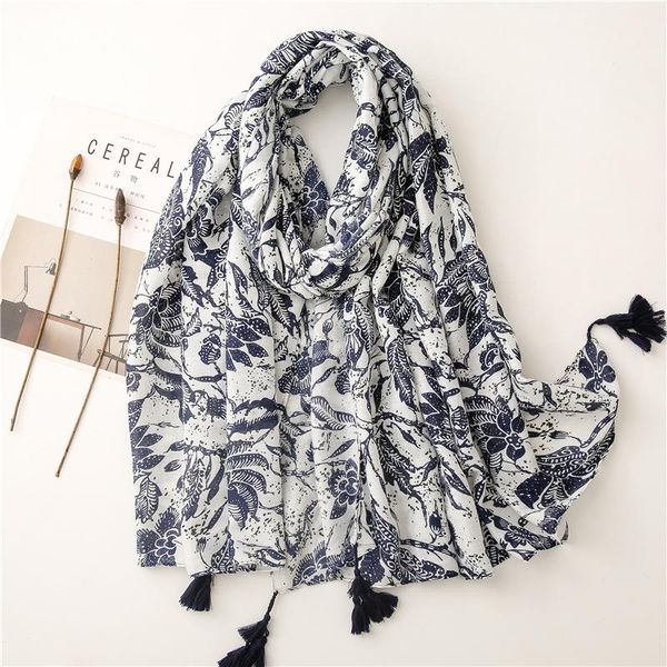 scarves fashion summer women cotton scarf wreath leaves beach hijab shawls wraps female foulard echarpe designer bandana 2022, Blue;gray
scarves fashion summer women cotton scarf wreath leaves beach hijab shawls wraps female foulard echarpe designer bandana 2022, Blue;gray