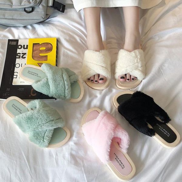 slippers winter home shoes women house warm faux fur ladies cross soft plush furry female open toe slides fashion, Black
slippers winter home shoes women house warm faux fur ladies cross soft plush furry female open toe slides fashion, Black