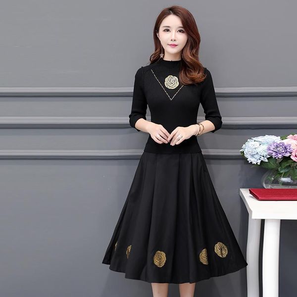 casual dresses spring, autumn and winter slim slimming sweater stitching fake two pieces of heavy work embroidery big swing bottom dress jq, Black;gray
casual dresses spring, autumn and winter slim slimming sweater stitching fake two pieces of heavy work embroidery big swing bottom dress jq, Black;gray