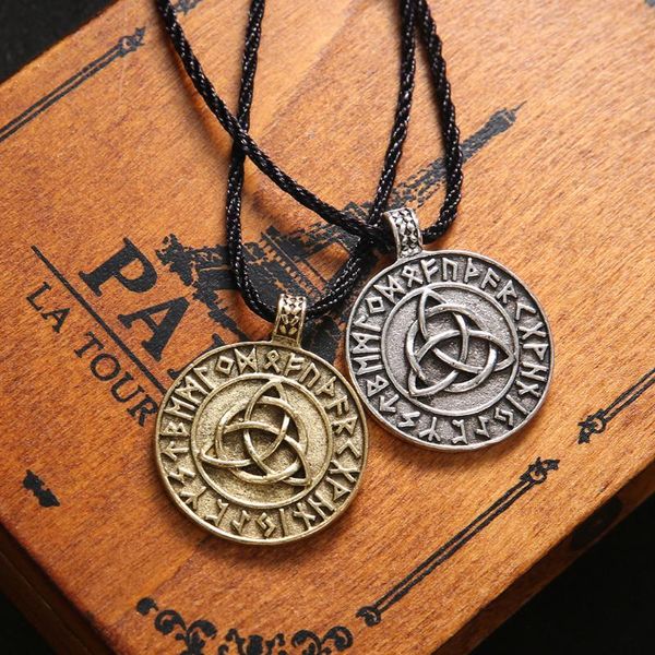 pendant necklaces retro triangle knot necklace men's slavic cowhide chain punk gothic party jewelry valentine's birthday present, Silver
pendant necklaces retro triangle knot necklace men's slavic cowhide chain punk gothic party jewelry valentine's birthday present, Silver