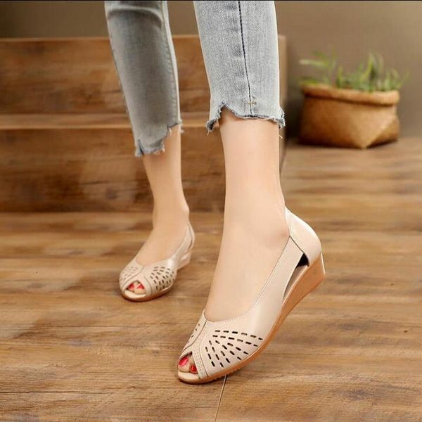 sandals summer peep toe gladiator women flat genuine cow leather soft sole non-slip hollow casual shoes comfortable mother aejt, Black
sandals summer peep toe gladiator women flat genuine cow leather soft sole non-slip hollow casual shoes comfortable mother aejt, Black
