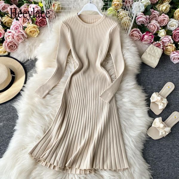 casual dresses vintage slim autumn knitted sweater midi dress winter party vestido de festa women a-line knee length, Black;gray
casual dresses vintage slim autumn knitted sweater midi dress winter party vestido de festa women a-line knee length, Black;gray
