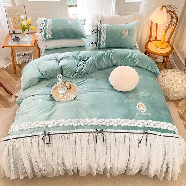 bedding sets romantic french princess bed skirt embroidery set shaggy velvet fleece lace edge duvet/quilt cover bedspread pillowcases
bedding sets romantic french princess bed skirt embroidery set shaggy velvet fleece lace edge duvet/quilt cover bedspread pillowcases