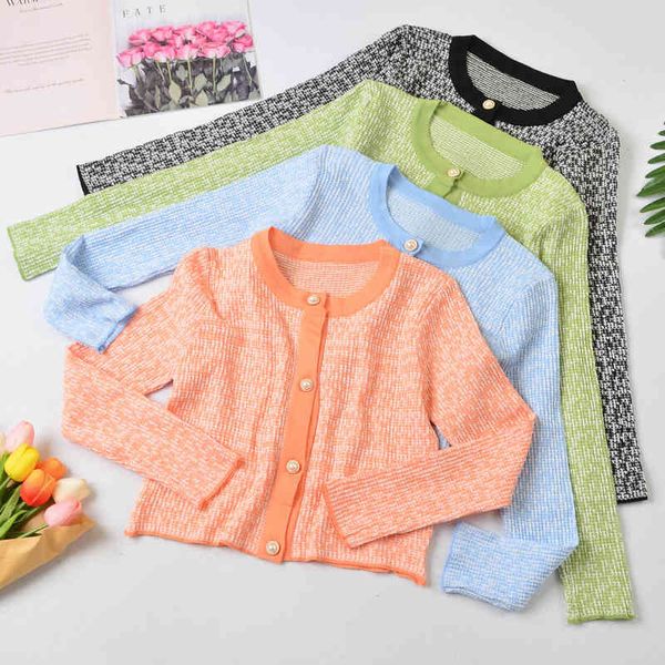 fashion sweater fine woolen xiaoxiangfeng korean version 2021 autumn slim short jacket knitted cardigan long sleeve t-shirt, White;black
fashion sweater fine woolen xiaoxiangfeng korean version 2021 autumn slim short jacket knitted cardigan long sleeve t-shirt, White;black