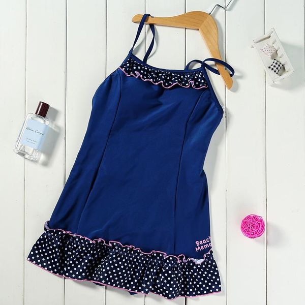 one-piece suits children's swimsuit fashion sling medium and large girls with chest support xyy-186
one-piece suits children's swimsuit fashion sling medium and large girls with chest support xyy-186