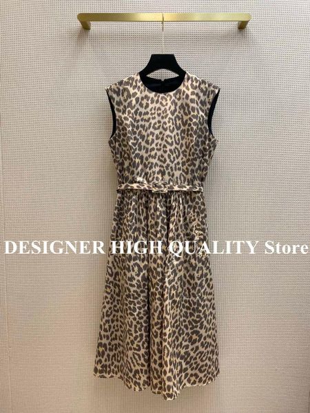 casual dresses fashion runway design leopard long dress women o-neck sleeveless high waist belt streetwear chic tank summer print, Black;gray
casual dresses fashion runway design leopard long dress women o-neck sleeveless high waist belt streetwear chic tank summer print, Black;gray