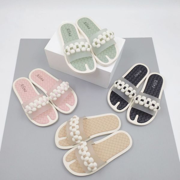 luxury slippers 2021 women's slippers summer small flower flip flops fashion leisure wear beach women's sandals inside and outside, Black
luxury slippers 2021 women's slippers summer small flower flip flops fashion leisure wear beach women's sandals inside and outside, Black