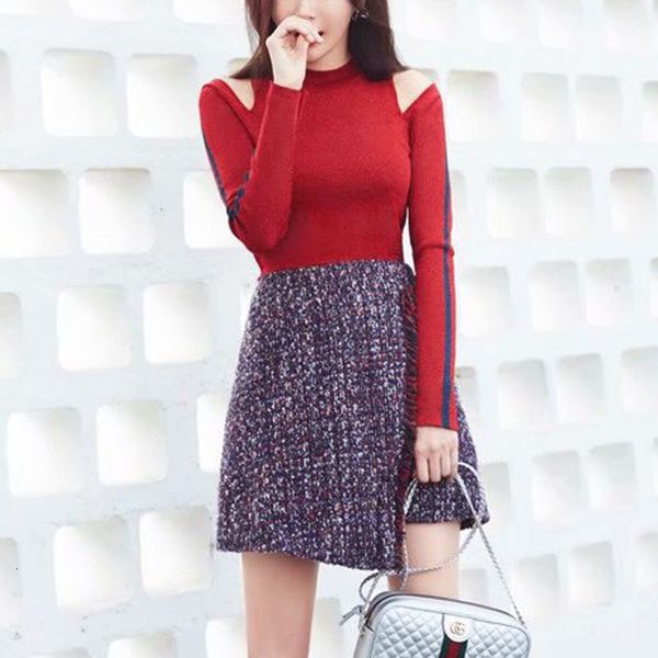 style off the shoulder sleeves of knitted wool bottom shirt raw edge quality skirt, Black
style off the shoulder sleeves of knitted wool bottom shirt raw edge quality skirt, Black