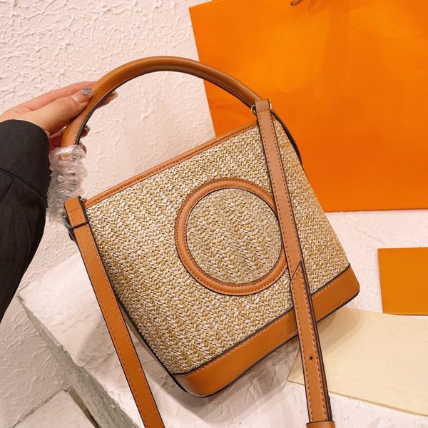 soft designer woven straw shoulder bag women fashion retro summer beach bag leather strap handbag luxury small female 2022 cross body bags t
soft designer woven straw shoulder bag women fashion retro summer beach bag leather strap handbag luxury small female 2022 cross body bags t