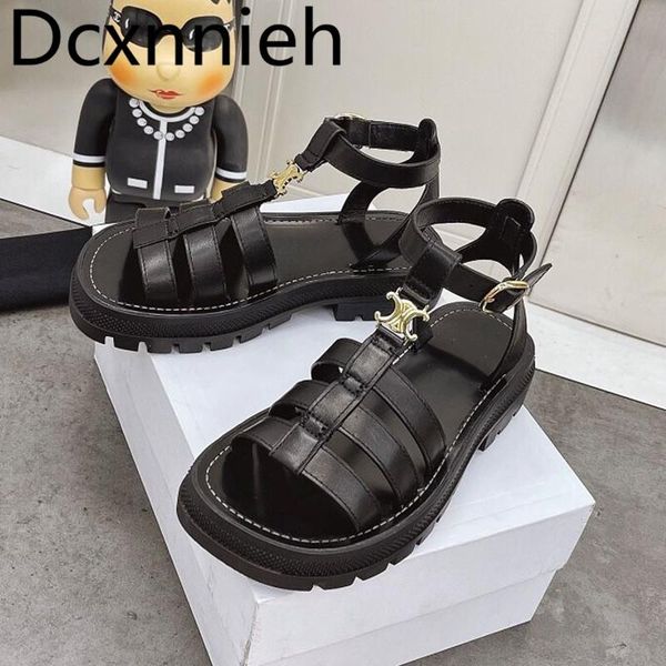 sandals summer woman metal decorative t-strap flat women brown black leather open toe retro woven buckle roman 2021
sandals summer woman metal decorative t-strap flat women brown black leather open toe retro woven buckle roman 2021