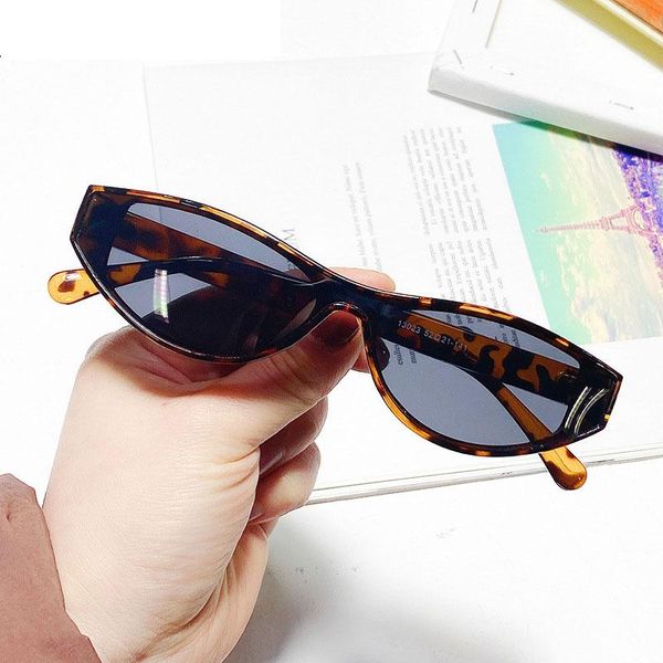 sunglasses 2021 luxury retro ladies cat eye brand designer gradient mirror uv400, White;black
sunglasses 2021 luxury retro ladies cat eye brand designer gradient mirror uv400, White;black