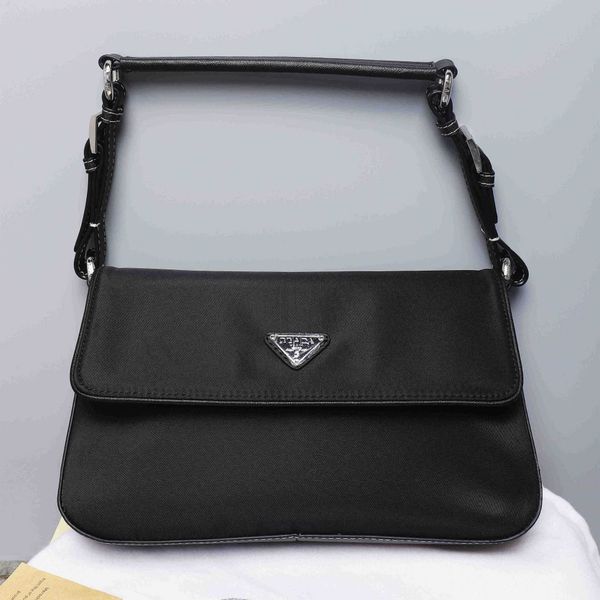 pr ancient handle armpit single shoulder canvas briefcase flip leather strap bags small square bagzly
pr ancient handle armpit single shoulder canvas briefcase flip leather strap bags small square bagzly